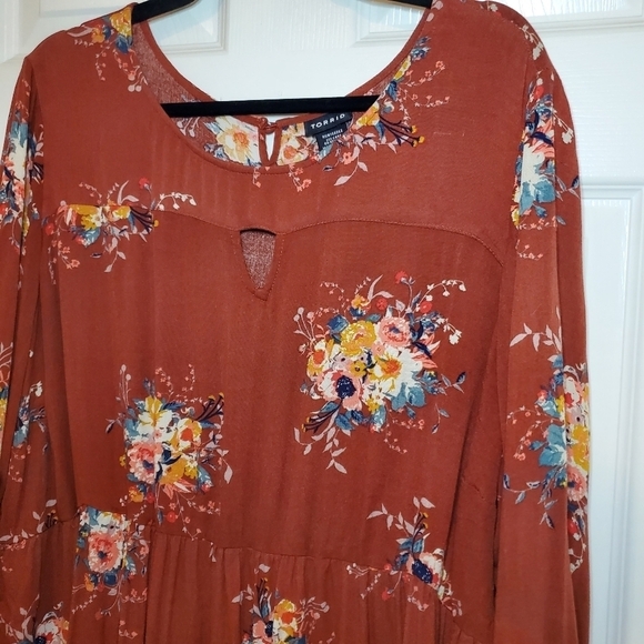 Torrid Women's Babydoll Challis Keyhole Tunic Top - Plus Size 3 (3X) - Picture 5 of 11